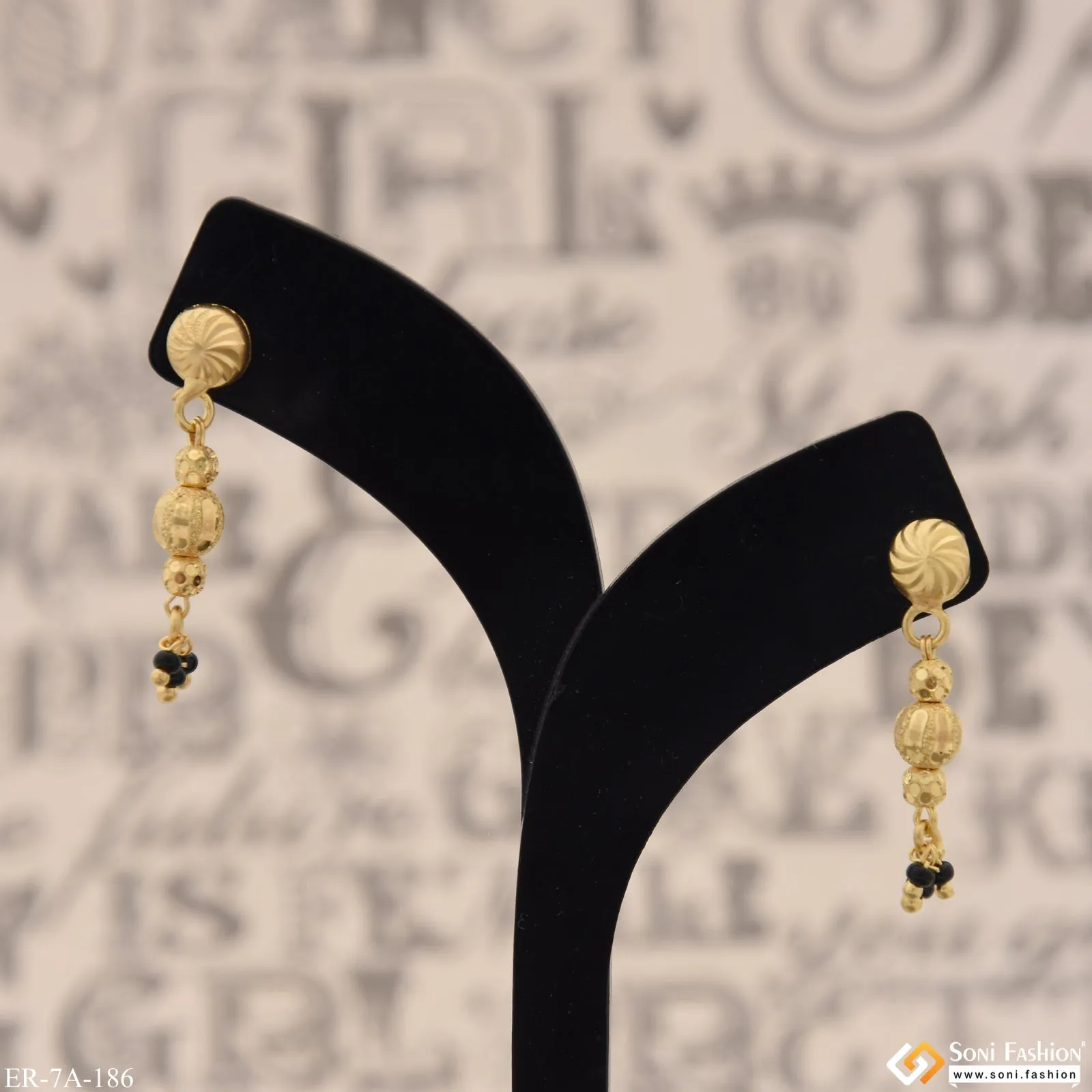 1 Gram Gold Plated Casual Design Casual Design Earrings for Ladies - Style A186