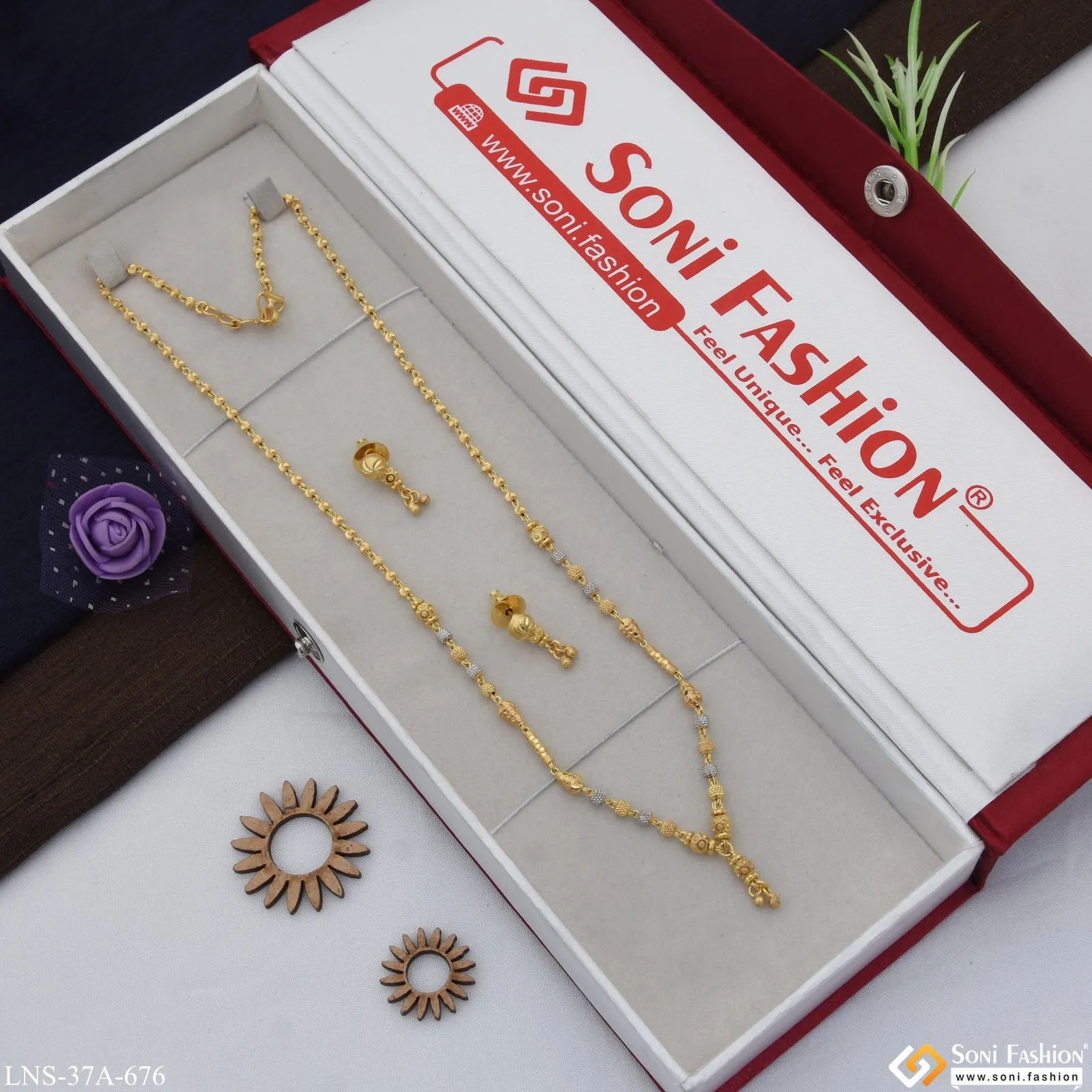 1 Gram Gold Plated Eye-Catching Design Necklace Set for Ladies - Style A676