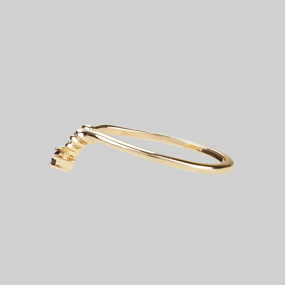 CUPID. Black Spinel Chevron Gold Ring