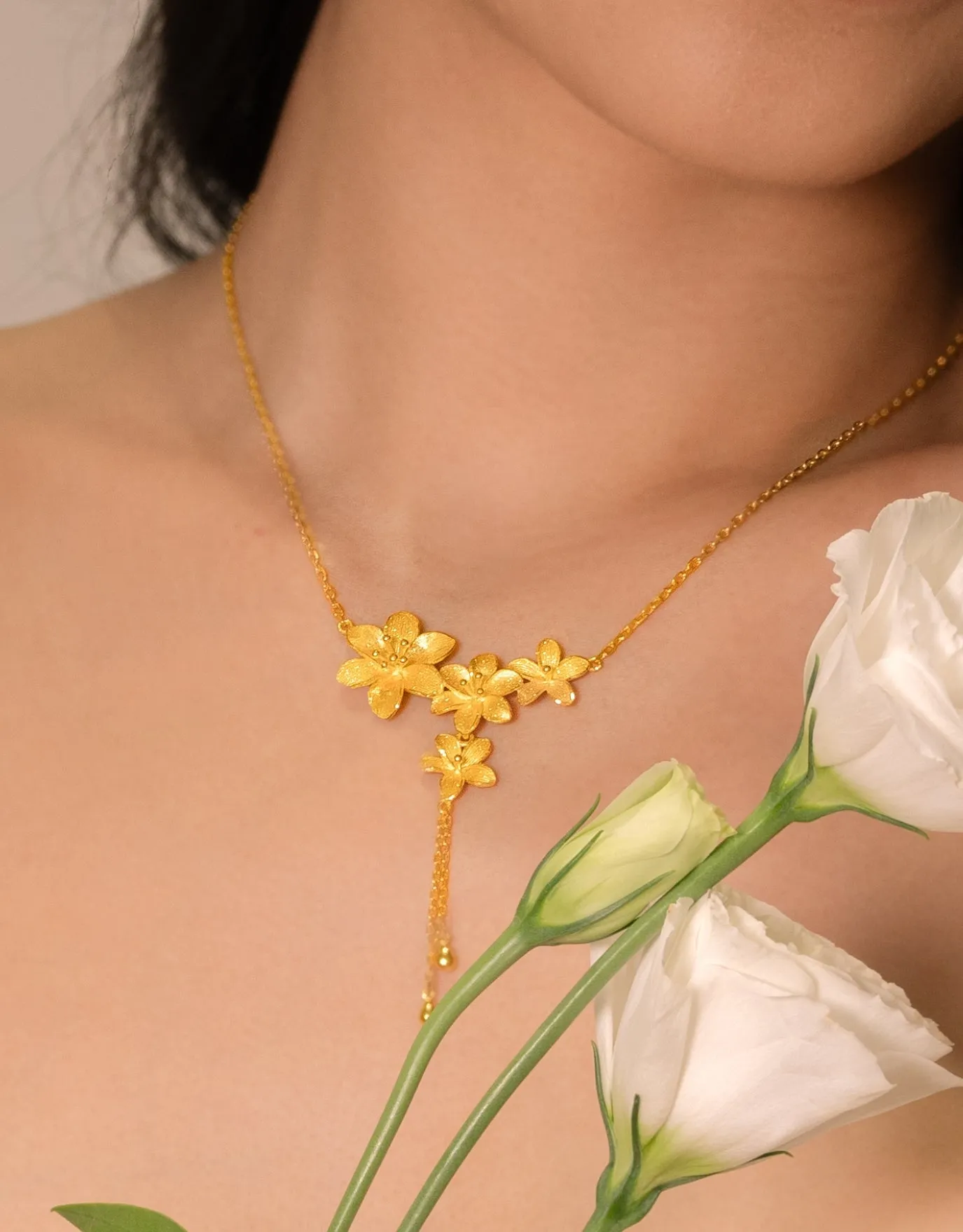 LVC 9IN Oriental Lily 999 Gold Necklace