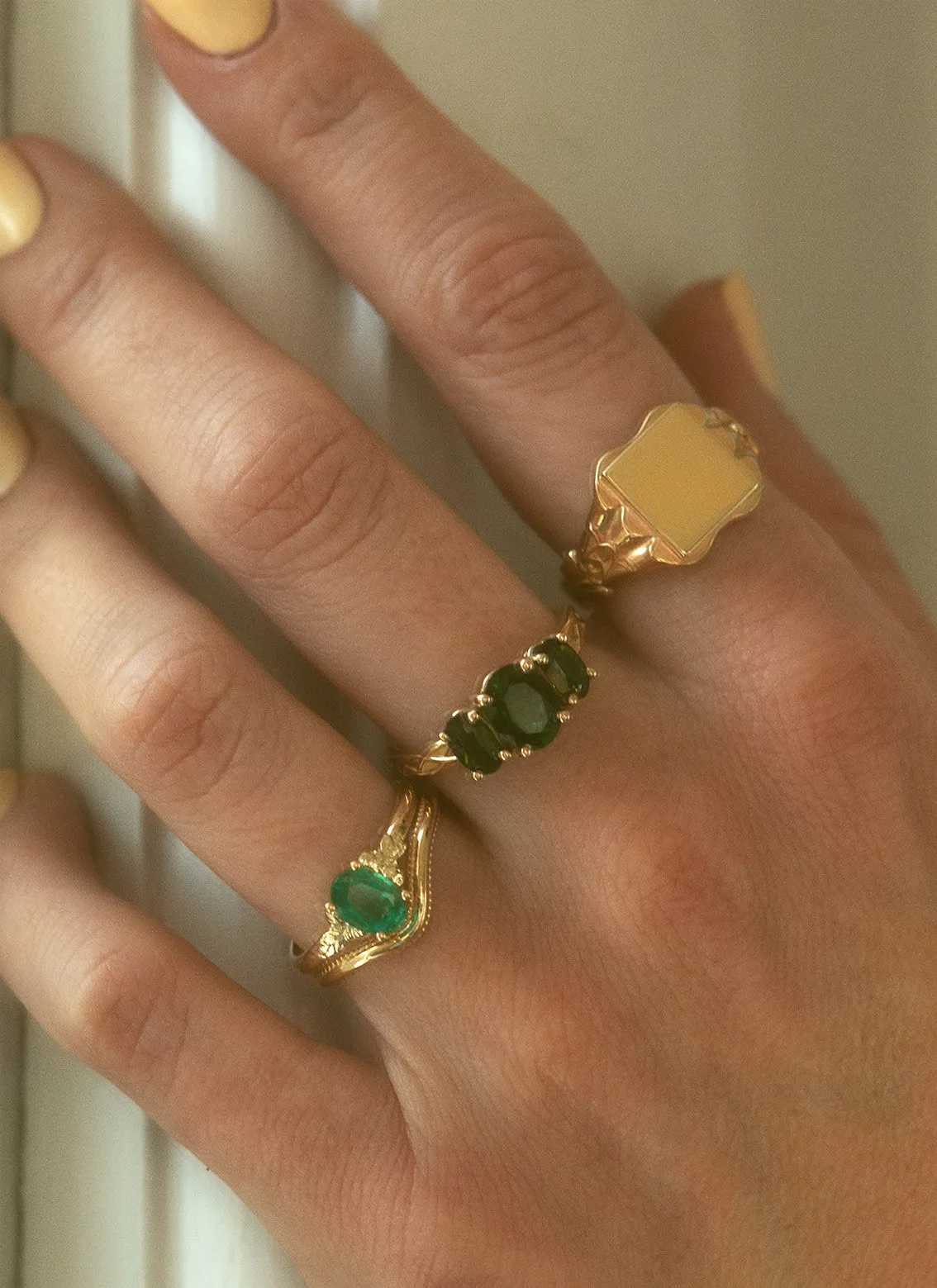 Pippa emerald medium ring 14k gold